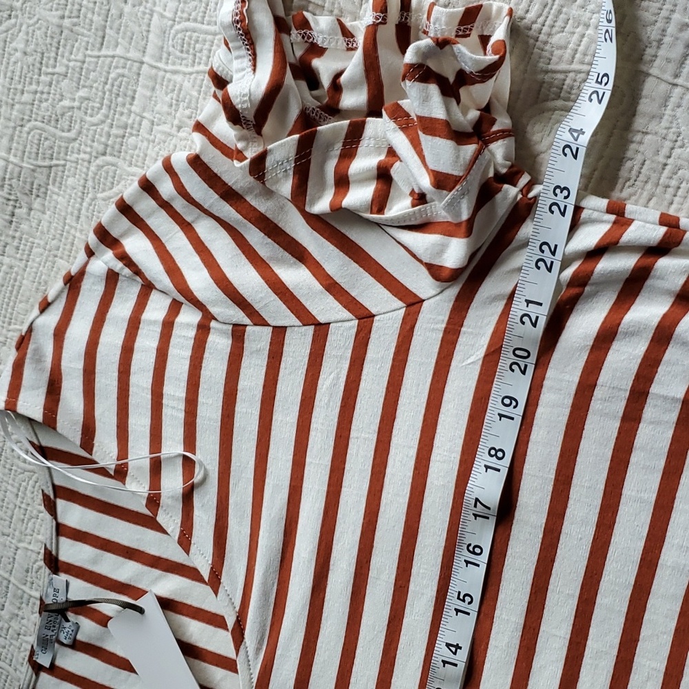 Set of 2 Green Envelope Rayon Striped Tops - Picture 11 of 14